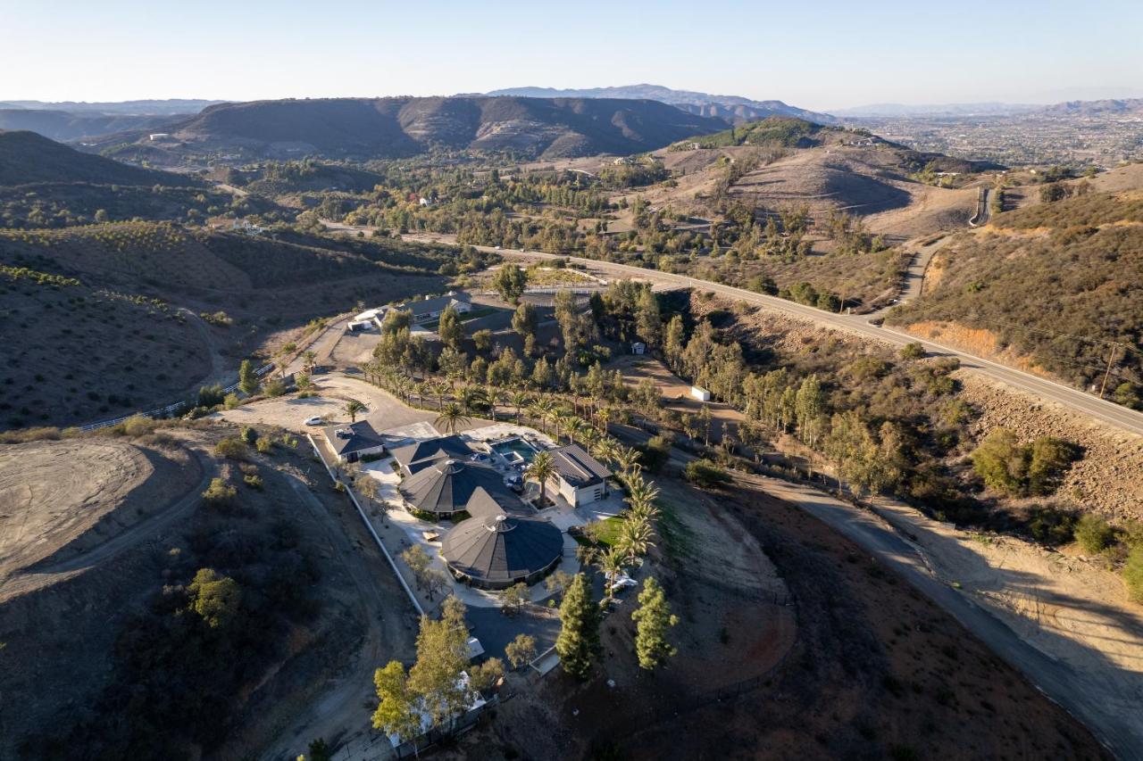 Iron Mansion Private Resort-Event Space 12000 Ft! Temecula Exterior photo